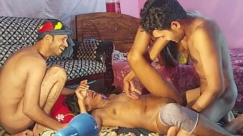 Masturbation Porn Movie with tenn Millenia 18y in Zürich, geiles Mädchen spielt mit ihrer möse, pussy, titten bis sie schreien muss vor geilheit und einen geilen orgasmus hat video
